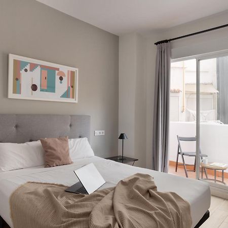 Apartamentos Libere Valencia Abastos Buitenkant foto