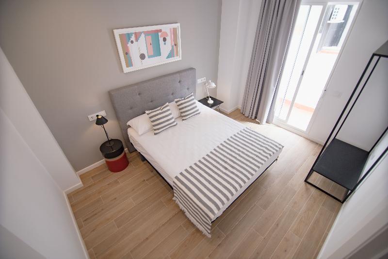Apartamentos Libere Valencia Abastos Buitenkant foto